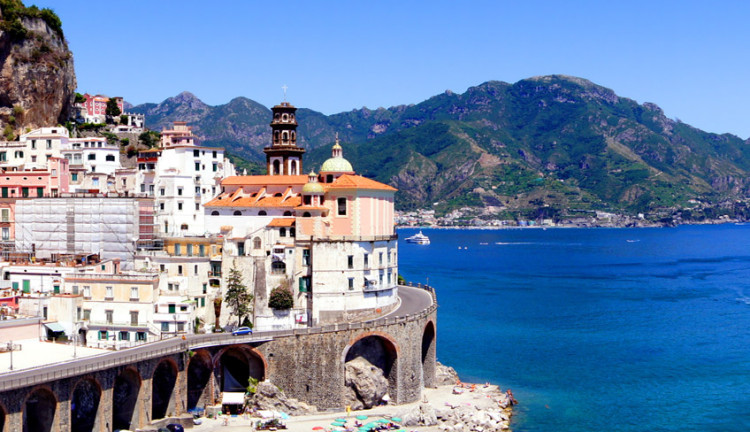Güney İtalya’nın Büyüsü Napoli & Amalfi Kıyıları & Puglia THY İle Yaz Dönemi 4 Gece 5 Gün (NAP-BRI)