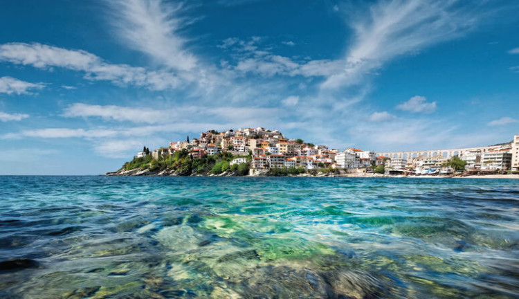 Yılbaşı Özel Otobüslü Büyük Yunanistan Masalı  Turu (3 Gece Otel Konaklamalı): Yılbaşı Özel Program
Selanik, Kalambaka,  Atina, Corinth Kanalı, Kavala
Selanik 1 Gece Konaklama
Atina 2 Gece Konaklama