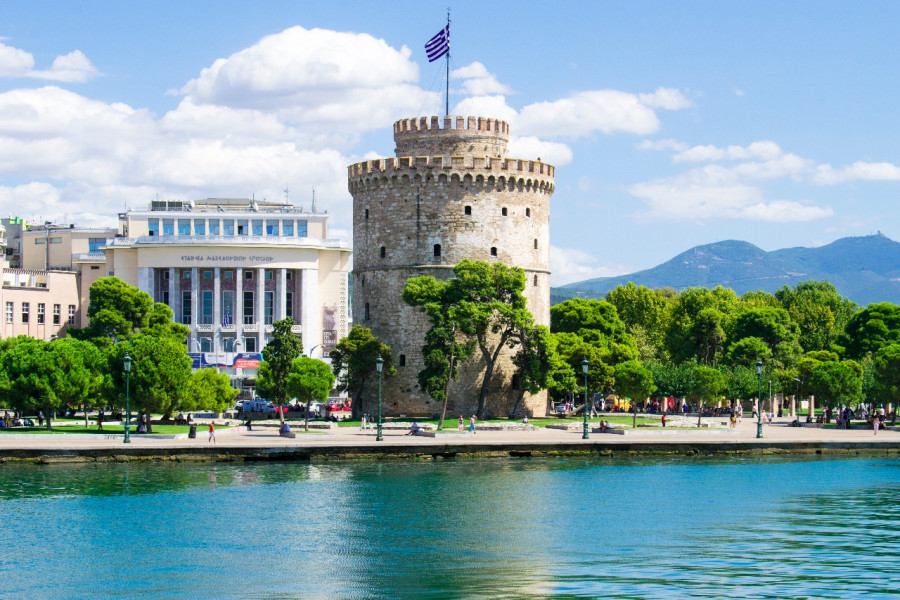 Yılbaşı Özel Otobüslü Büyük Yunanistan Masalı  Turu (3 Gece Otel Konaklamalı): Yılbaşı Özel Program
Selanik, Kalambaka,  Atina, Corinth Kanalı, Kavala
Selanik 1 Gece Konaklama
Atina 2 Gece Konaklama