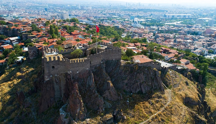 10 Kasım Özel Günübirlik Ata'mızı Anma Ankara Anıtkabir Turu: Cumhuriyet’imizin, ortak değerleri  Atatürk’ün ilke ve inkılaplarının izindeyiz. Atatürk’ün bizlere bıraktığı bu vatanı, ilelebet sonsuz neferi olacağız. SSC TUR olarak bizler de bu ülkeyi ve bu vatanı BAĞIMSIZLIĞIMIZI armağan eden Ata’mızı ebedi İstirahatgahın’da anıyoruz. 