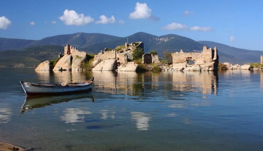 Bodrum Marmaris Datça Akyaka Didim Deniz ve Tekne Turu (4 Gece Otel Konaklamalı): Ege'nin Saklı Mavi, Turkuaz Rengi ile buluşmaya var mısınız? Yüzmeye doyamayacağınız Keyifli ve Eğlenceli bir için Geç Kalmadan yerinizi ayırtınız.