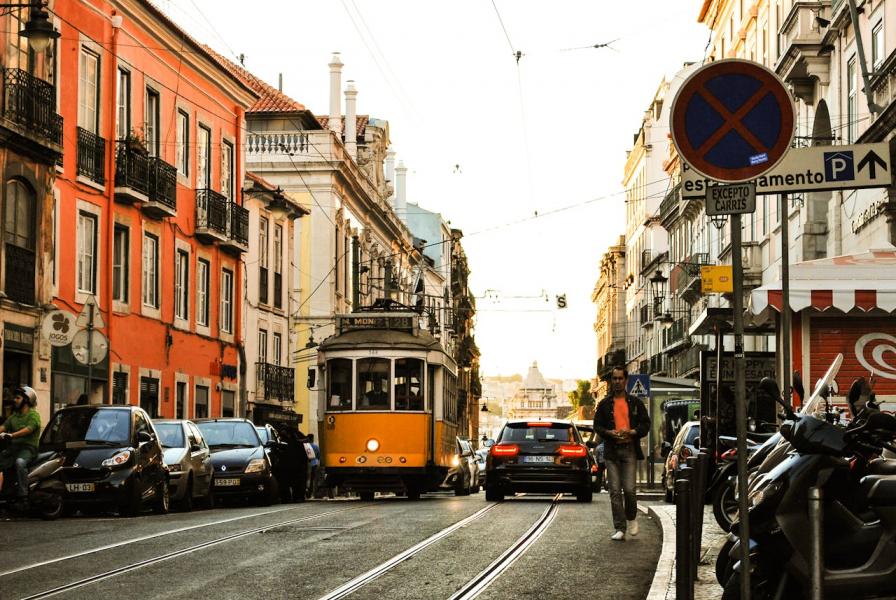 TÜRK HAVAYOLLARI İLE 7 GECE GÖRKEMLİ İSPANYA VE ENDÜLÜS TURU