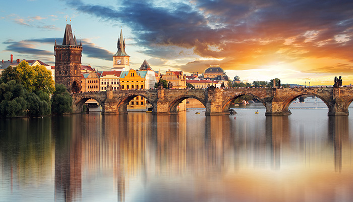 Avrupa Turları: En Popüler Rotalar ve Uçaklı & Otobüslü Fırsat Paketleri