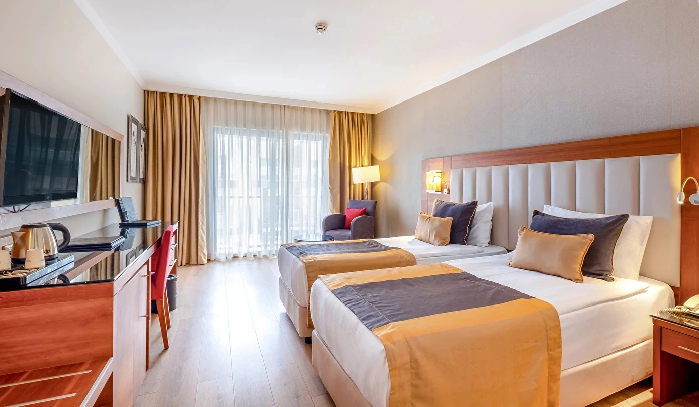 Kemer Tatili 7 Gece 8 Gün Rox Resort Hotel | Onkel Hotels Beldibi Resort | Club Hotel Sunbel | Sunland Resort Hotel Beldibi