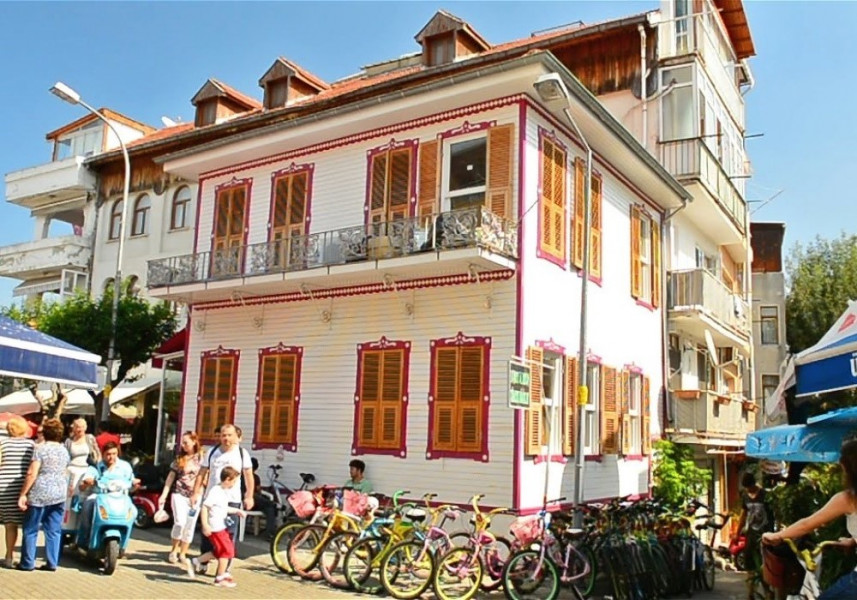 İstanbul Adalar Saraylar Turu