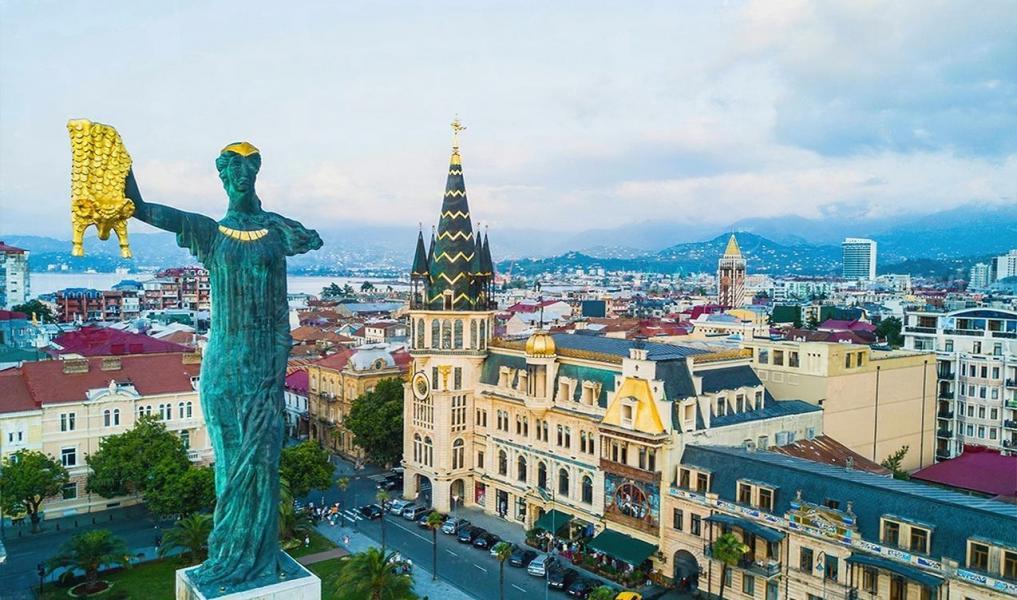 Ankara Çıkışlı Uçaklı Karadeniz Ve Batum Turu 4 Gece 5 Gün