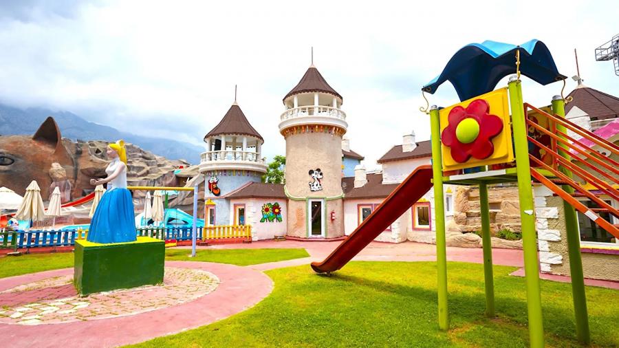 Rox Resort Hotel