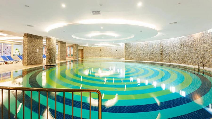 Rox Resort Hotel
