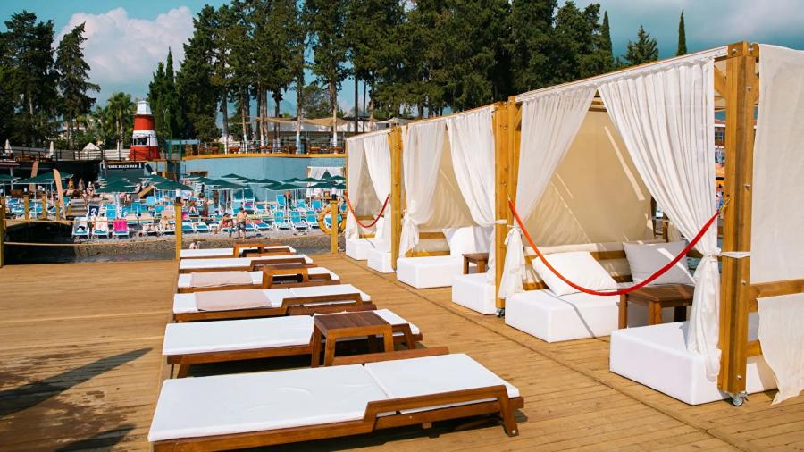Rox Resort Hotel