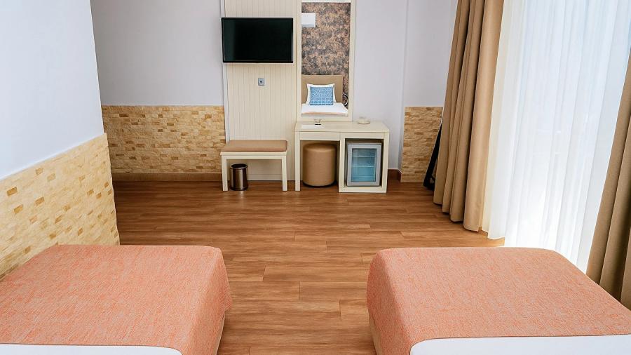 Alder Garden Hotel