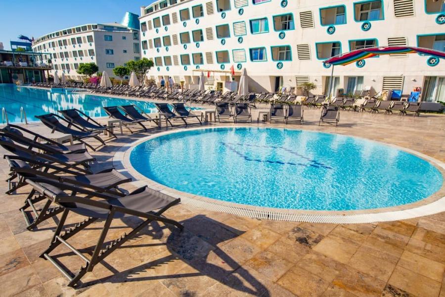 Daima Biz Hotel