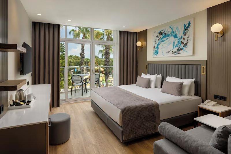 Dobedan World Palace Kemer