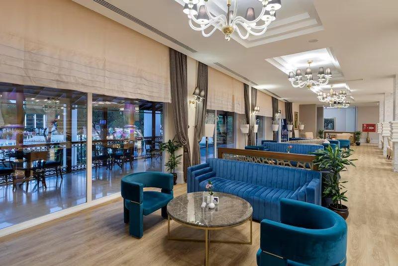 Dobedan World Palace Kemer