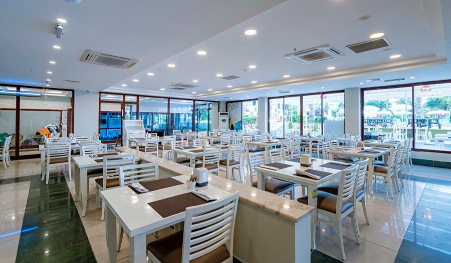 Miarosa İncekum Beach