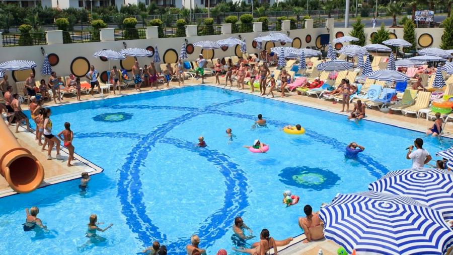 Arabella World Hotel