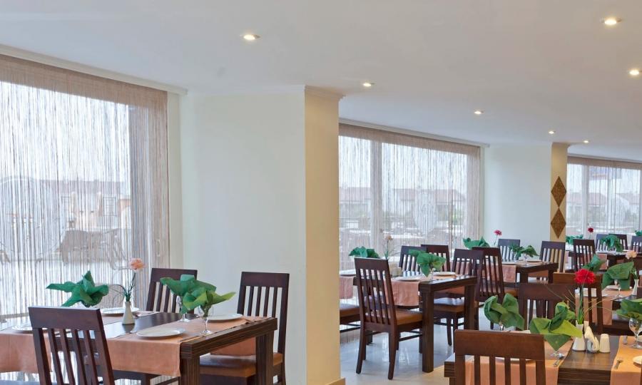 Arabella World Hotel