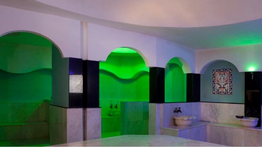 Arabella World Hotel