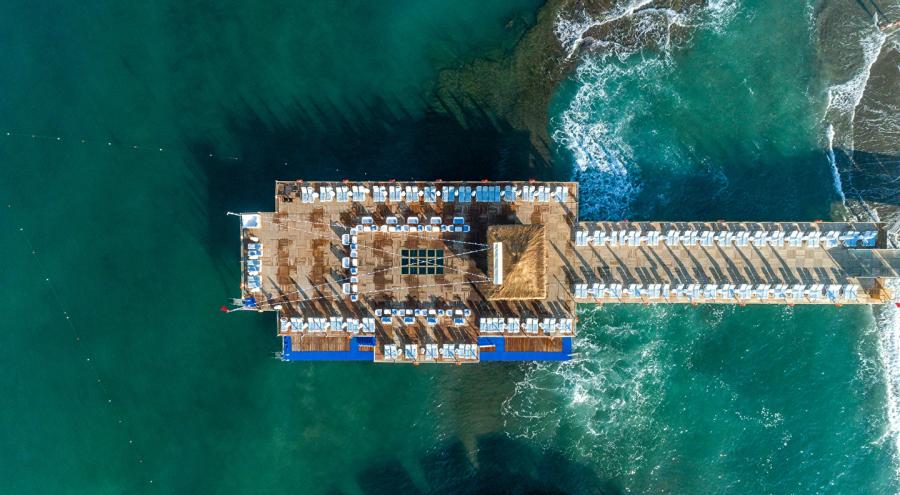 Palmeras Beach Hotel