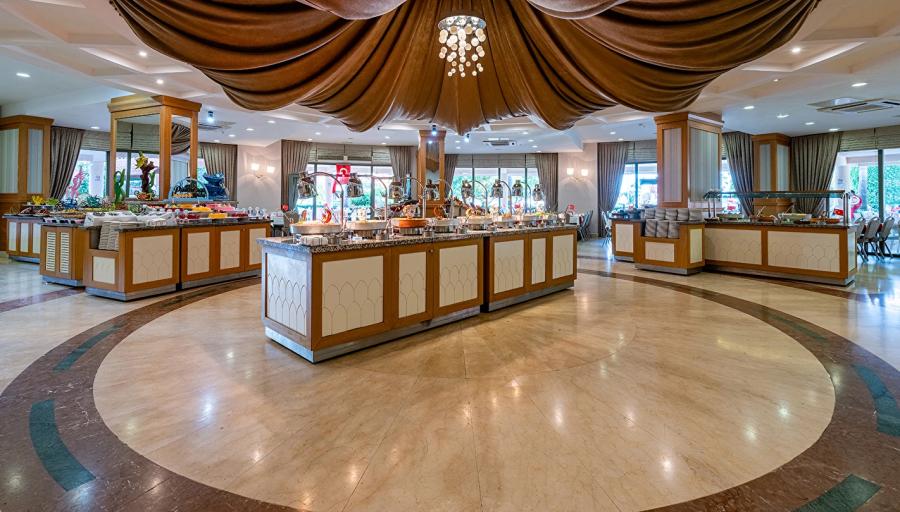 Palmeras Beach Hotel