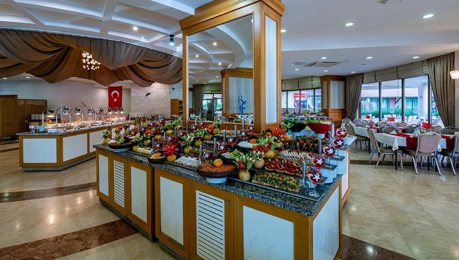 Palmeras Beach Hotel