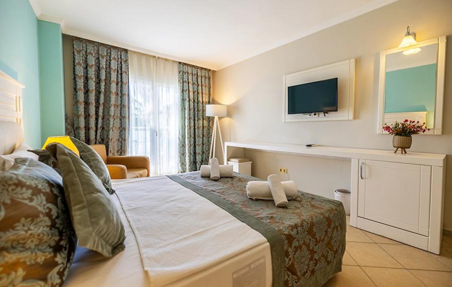 Ayaz Aqua Beach Hotel