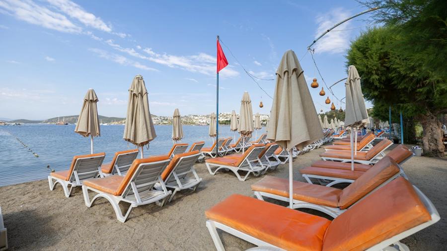 Sami Beach Hotel