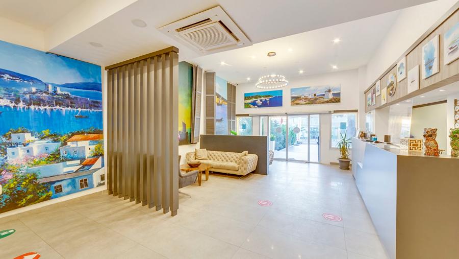 Smart Holiday Hotel