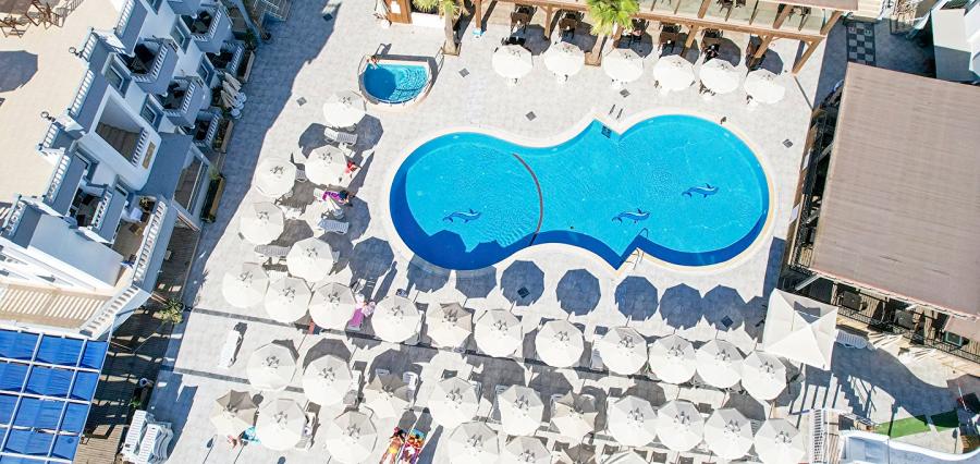 Smart Holiday Hotel