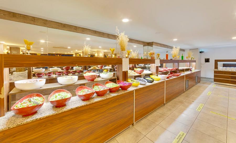 Smart Holiday Hotel