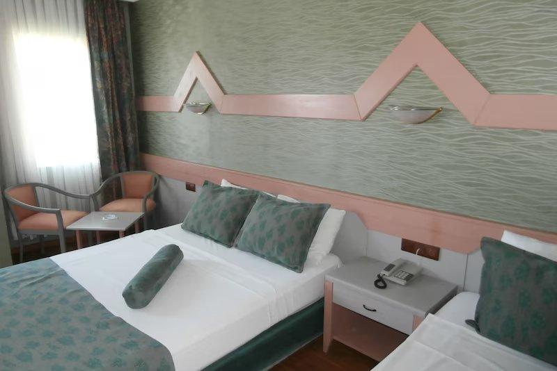 Golden Beach Hotel