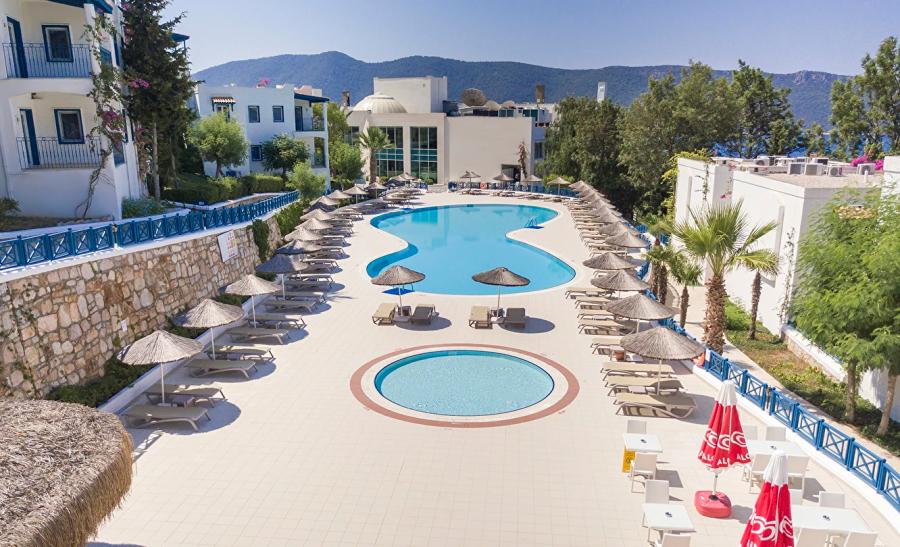 Bodrum Holiday Resort & Spa