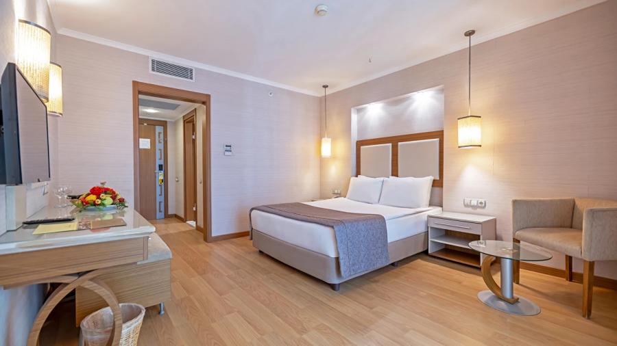Royal Asarlık Beach Hotel