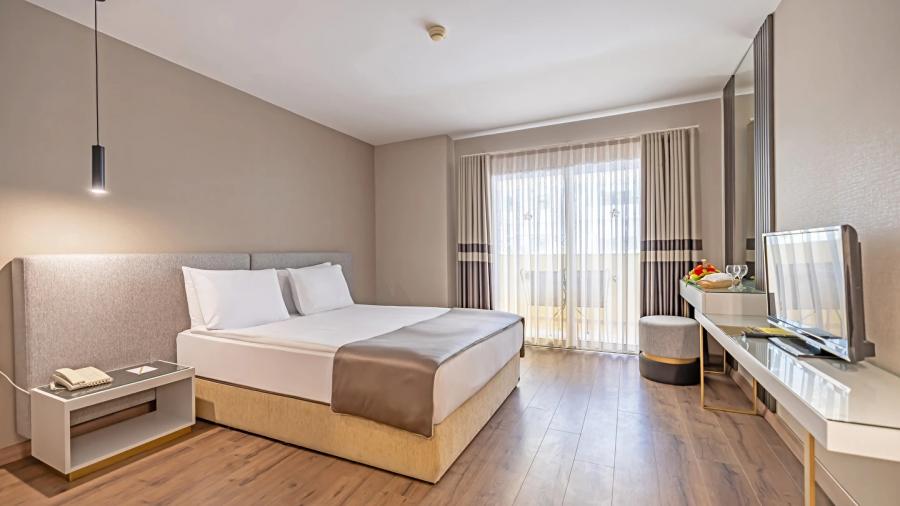 Royal Asarlık Beach Hotel