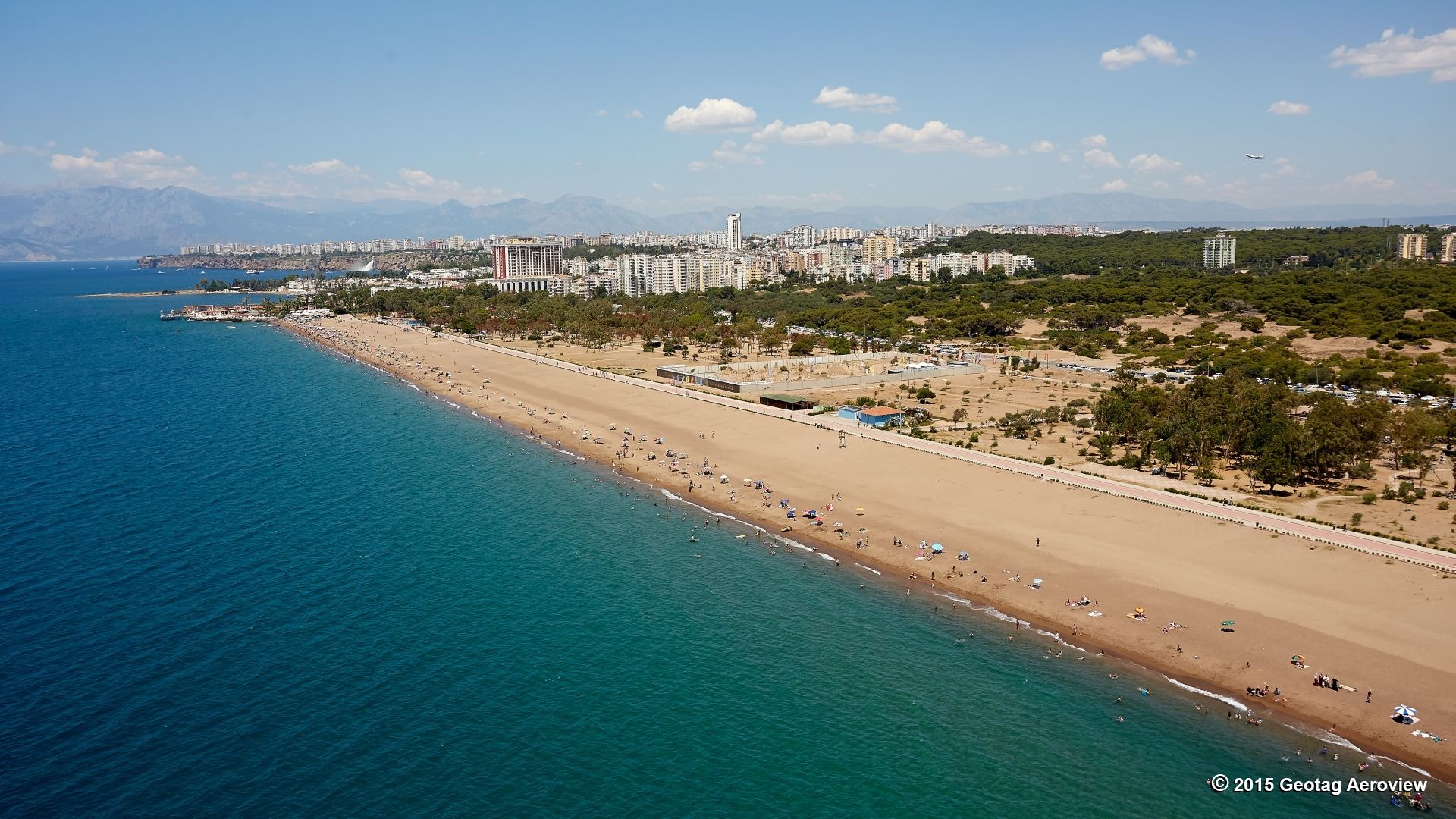 Antalya Büyükşehir Belediyesi Lara Halk Plajı