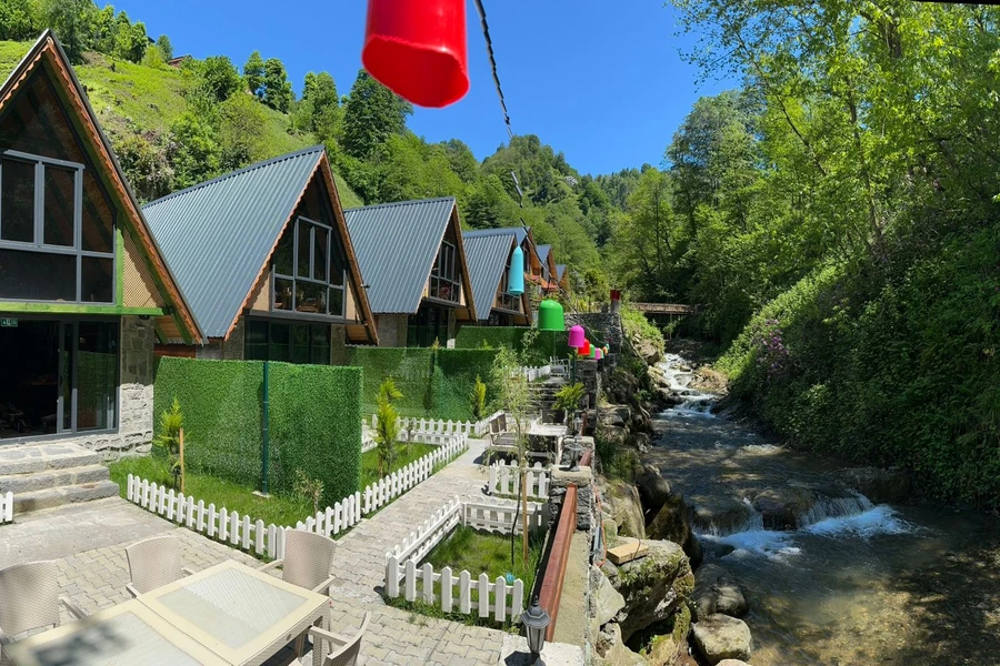 Lost River Bungallows