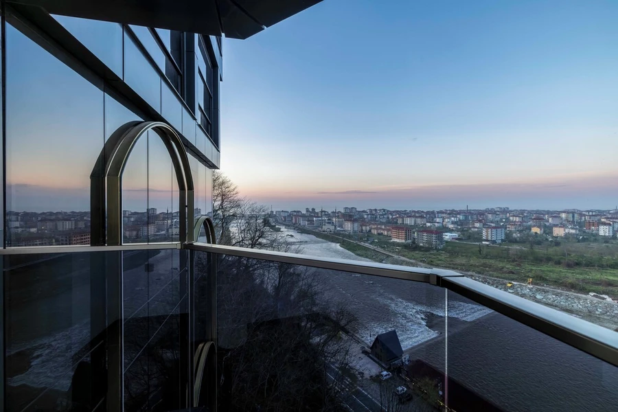 Rossi Luxury Hotel