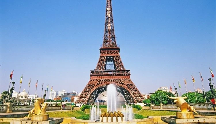 Paris Turu - AJet ile 3 gece