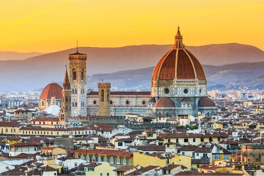 Motto İtalya Turu - Pgs ile 7 gece Bologna gidiş