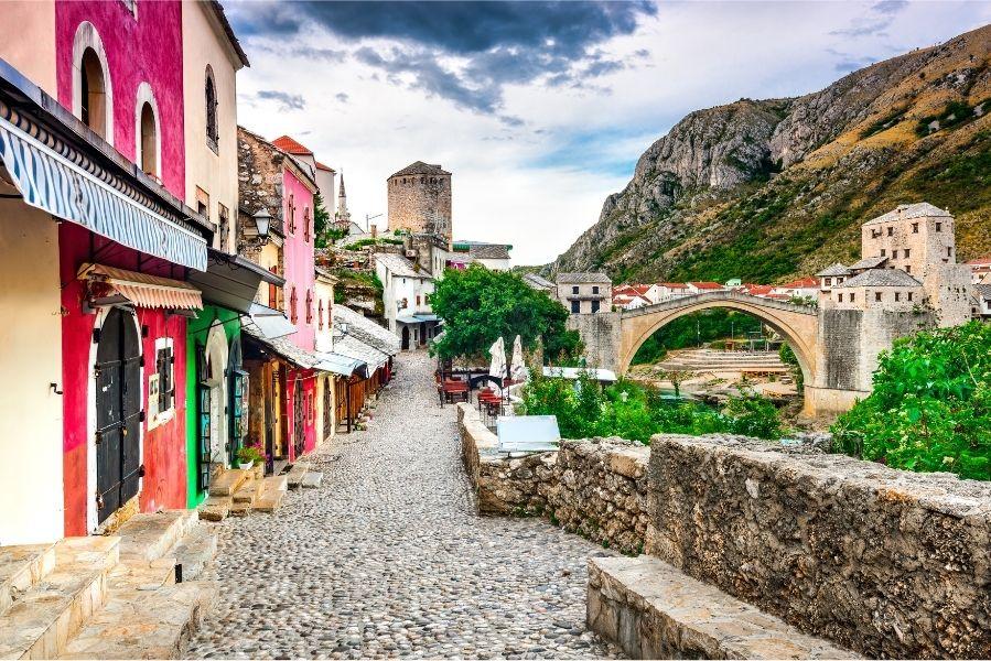 Diyarbakır Çıkışlı Kosovalı Büyük Balkan Turu - AJet ile 6 Gece TZL-SKP