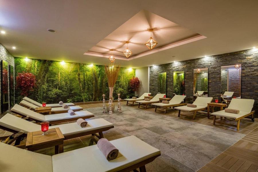 Selge Beach Resort Spa