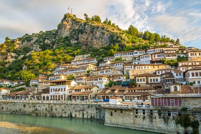 Çukurova Çıkışlı Kosovalı Büyük Balkanlar Turu AJet ile Extra Turlar ve Akşam Yemekleri Dahil 6 Gece