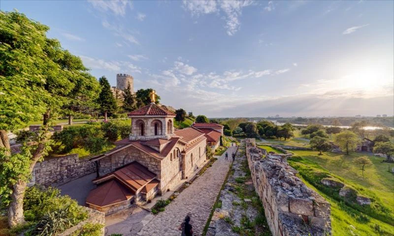 Çukurova Çıkışlı Kosovalı Büyük Balkanlar Turu AJet ile Extra Turlar ve Akşam Yemekleri Dahil 6 Gece