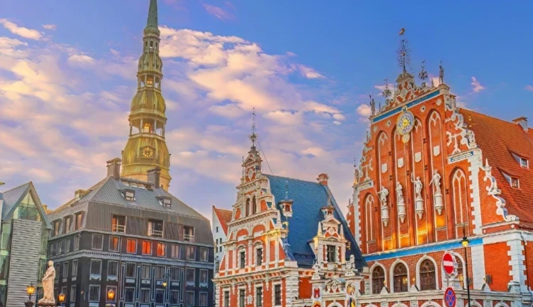 Baltıklar'da 2 Ülke Turu Riga & Tallinn THY İle Yılbaşı Özel 3 Gece 4 Gün (RIX-TLL)