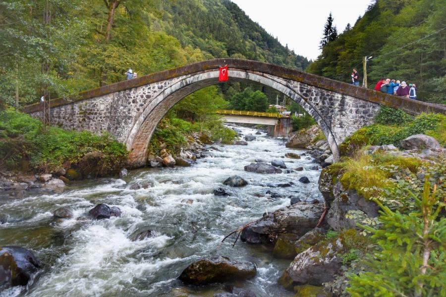 İstanbul Çıkışlı Karadeniz Rüzgarı Yaylalar ve Batum Turu 4 Gece Otel Konaklamalı