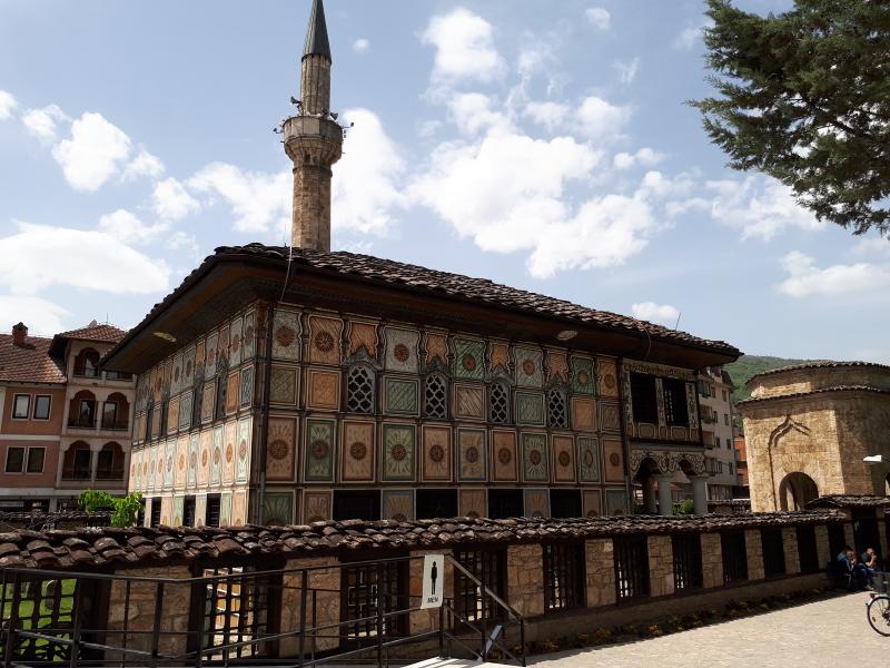 İzmir Çıkışlı Direkt Uçuş Uçaklı Vizesiz Kosovalı Büyük Balkan Turu 7 Gece Konaklamalı