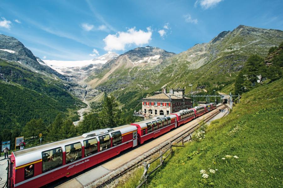 Yılbaşı Özel Bernina Express İle Bir Avrupa Masalı Turu Pegasus Hava Yolları İle 7 Gece 8 Gün BGY-BGY