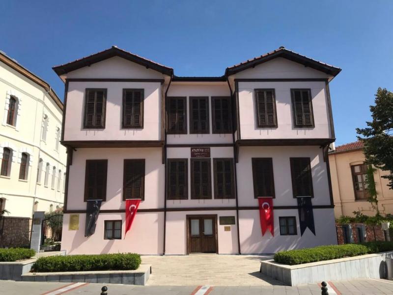 Otobüs İle Ekspress Balkan Turu Ekstra Turlar ve Akşam Yemekleri Dahil 2 Gece Konaklama