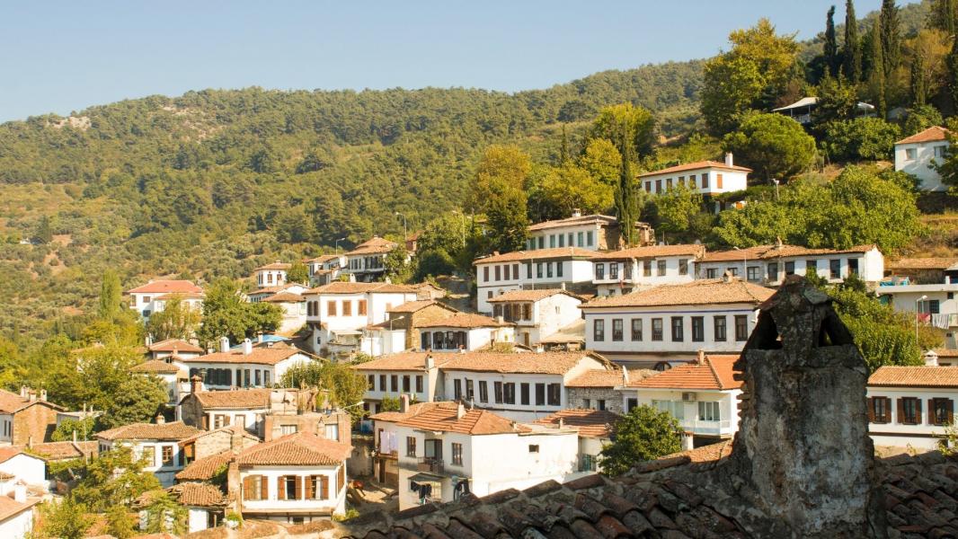 İzmir, Çeşme, Alaçatı, Şirince ve Efes Turu 1 Gece Otel Konaklamalı