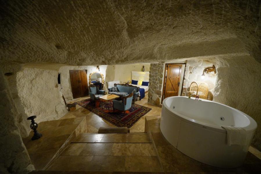 Nar Cave House Konaklamalı Kapadokya Peri Bacaları Turu 1 Gece Otel Konaklamalı