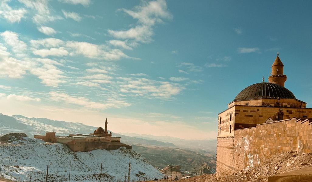 Uçaklı Kars Van Erzurum Turu 3 Gece Otel Konaklamalı